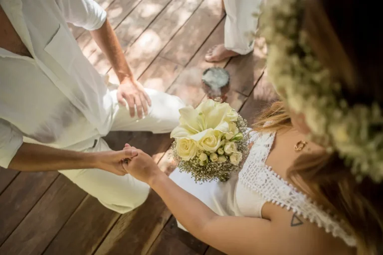 Qué Son las Bodas Espirituales y Cómo Crear una Ceremonia Llena de Significado.