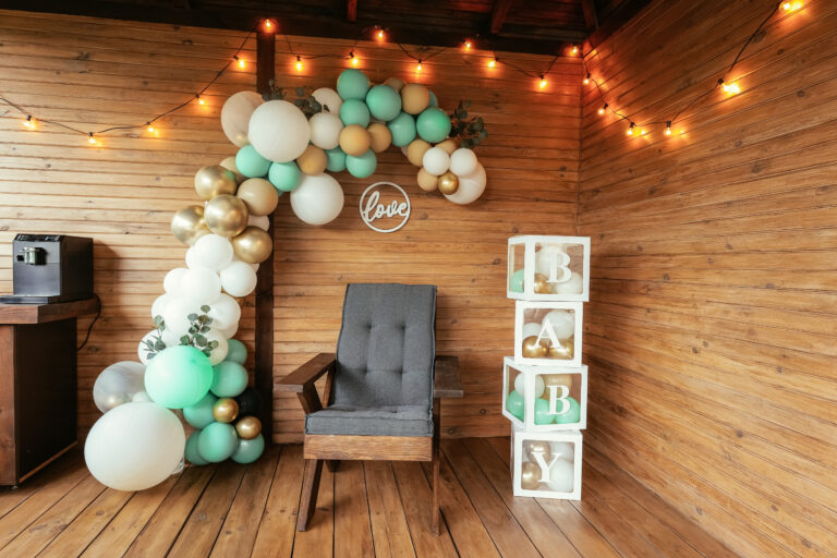 Salones Pequeños para Eventos y Fiestas Una Elección Encantadora para Celebraciones Íntimas.
