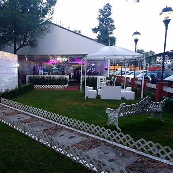 Los Jardines, Espacios Versátiles para Eventos Memorables.