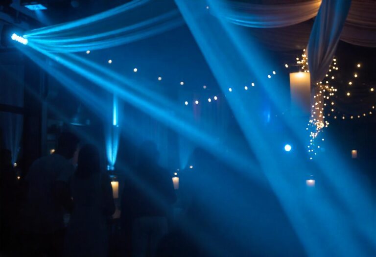 Salón de Eventos Orión y Salón Jardín La Fiesta, Espacios Versátiles para Celebraciones.