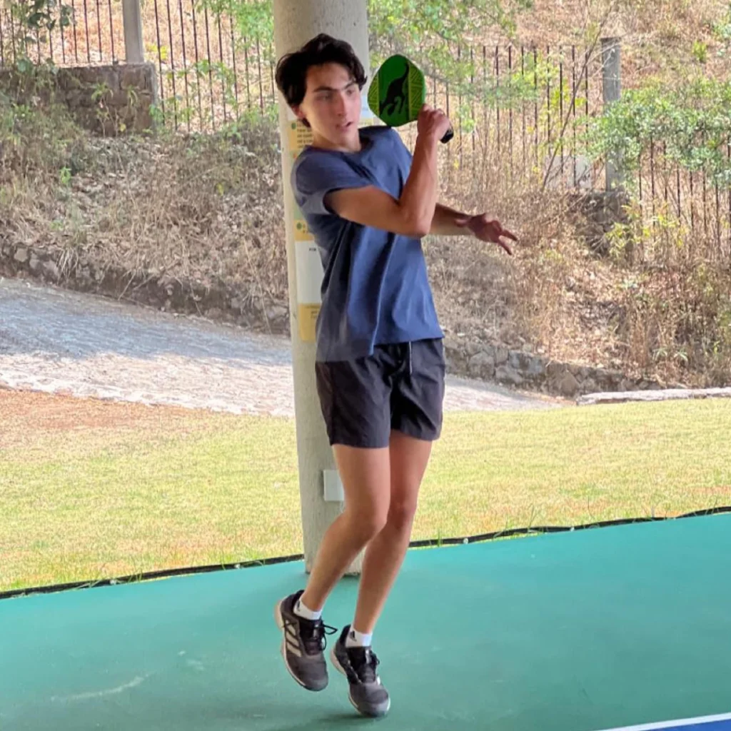 jugador-pickleball