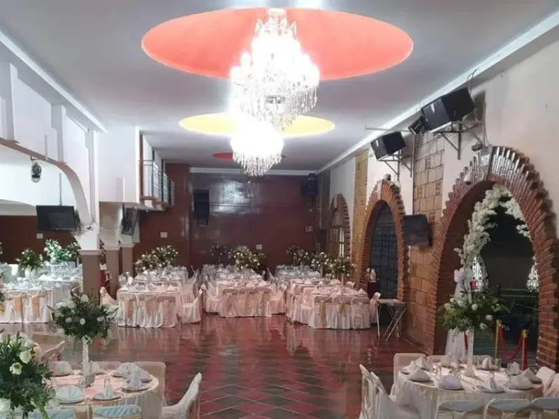 Salón Jardín La Finca 1 Salón Jardín La Finca 1